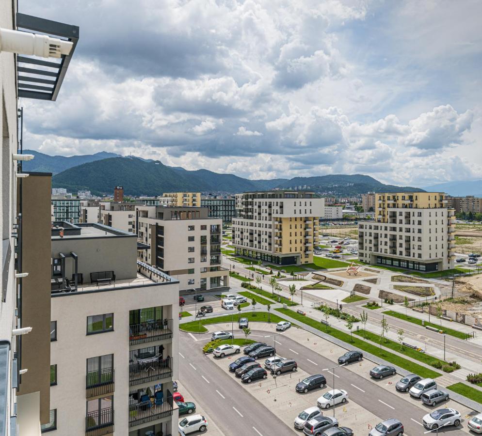 Coresi Modern Apartment ブラショフ エクステリア 写真